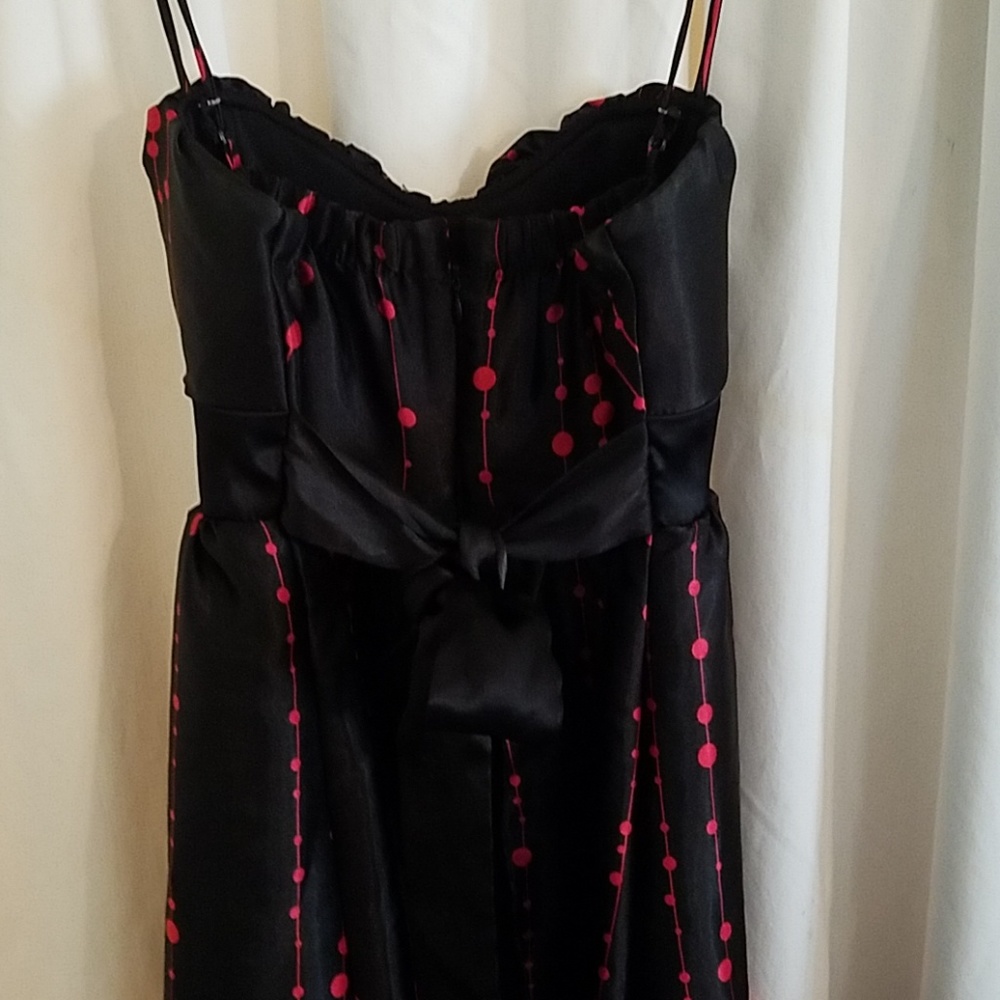 Dress, Formal - Picture 3 of 4
